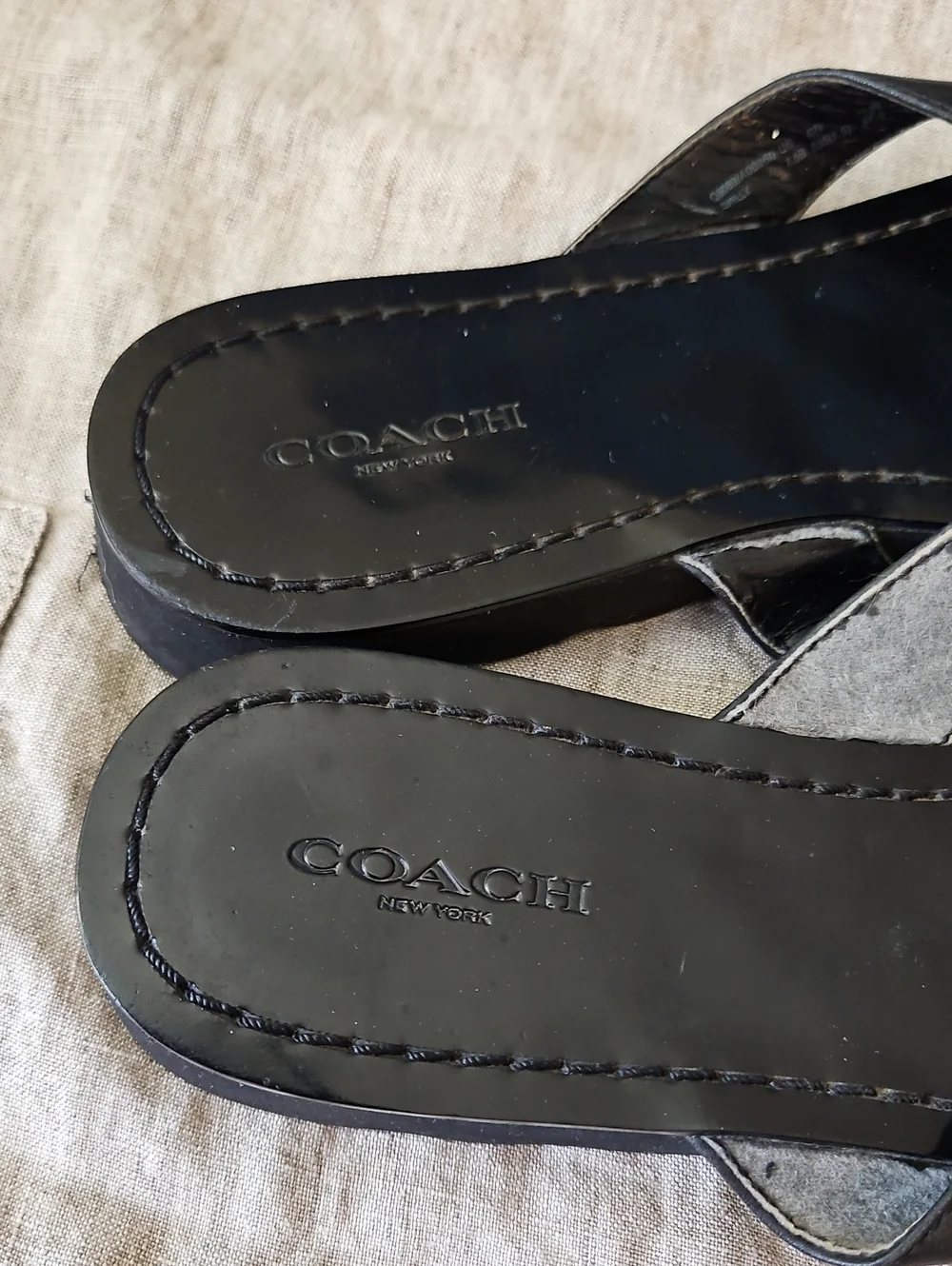 Coach Shelly Black Leather Thong Sandals,  Size 7.5